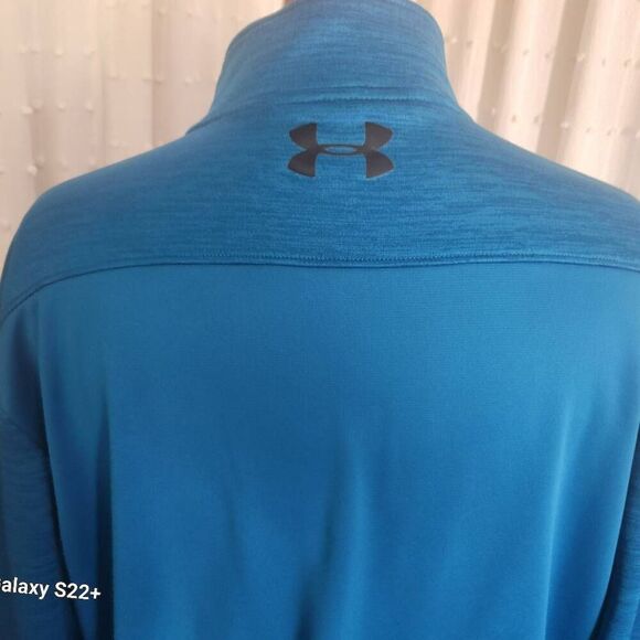 A1  Under Armour half-zip athletic jacket - Picture 5 of 9